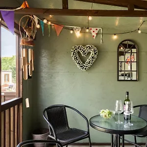 Haven - With Garden And Summerhouse Holiday home Haworth