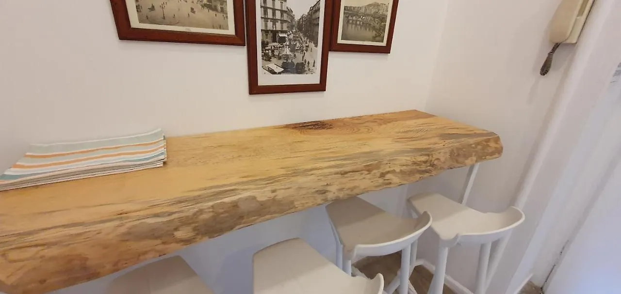 Casa House 381 Apartment Naples Italy
